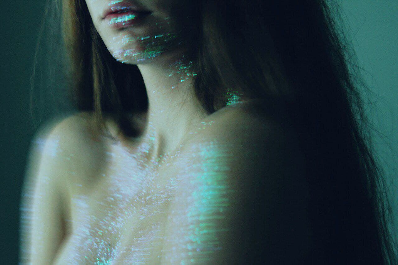 ����� ���