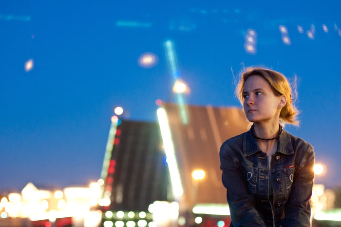 ���� ���