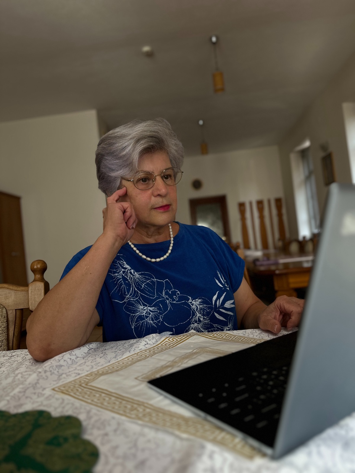 ������ ������