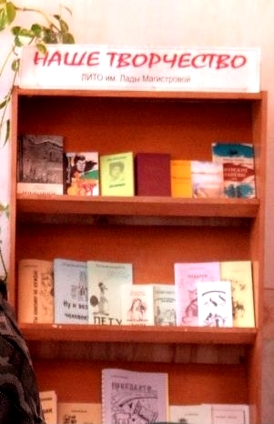 � ������