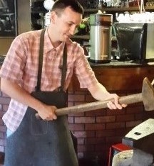 Александр Маслинков