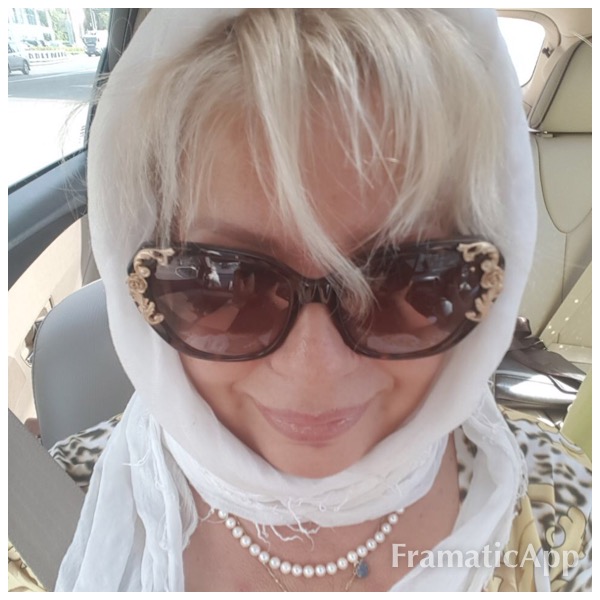 ����� ����