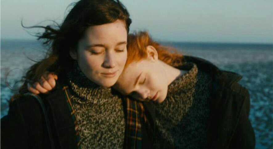 ���� ���