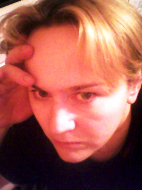 �������