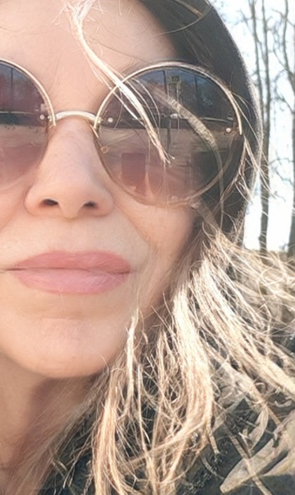 ���� ���