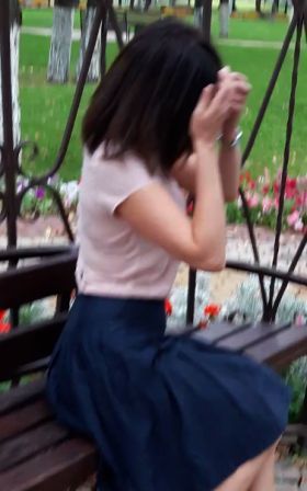 ����� ����