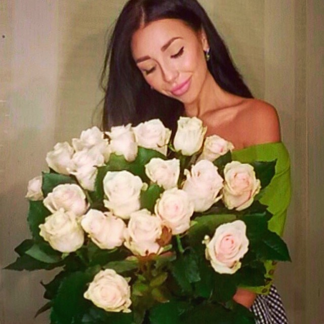 ���� ����