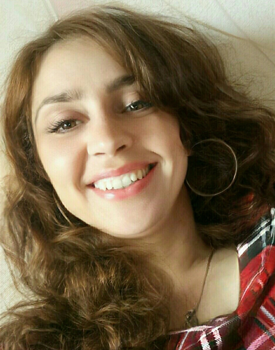 Нина Жатова