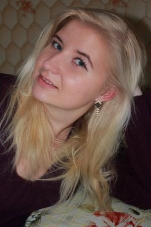 ����� ����