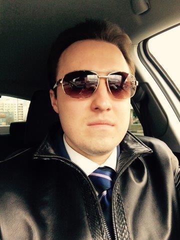 Олег Сакадин