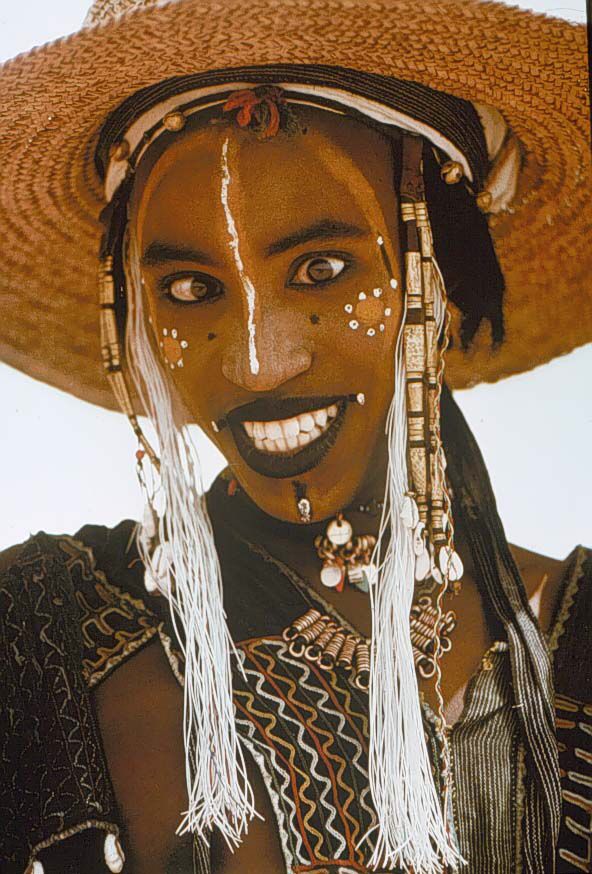 ���� ����