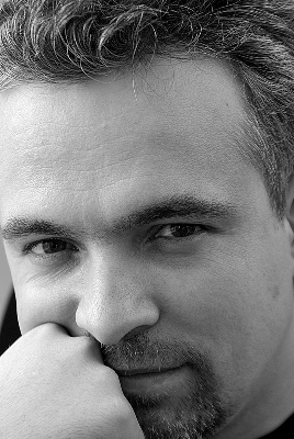 Роман Земцов