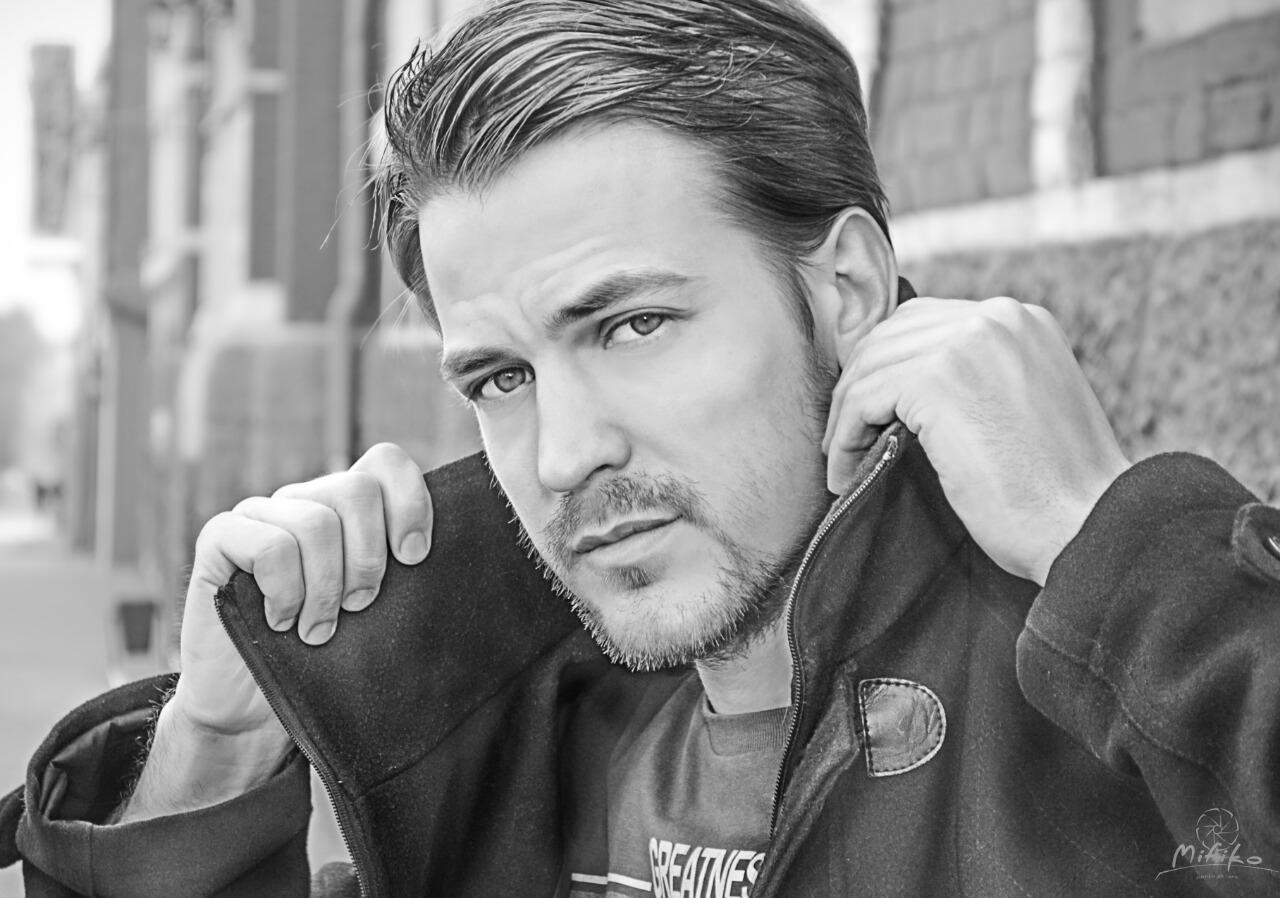 Сильвестр Окифф