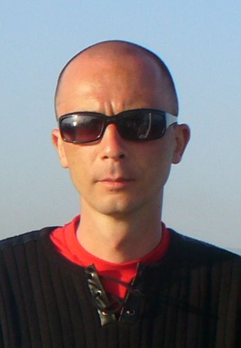 �������