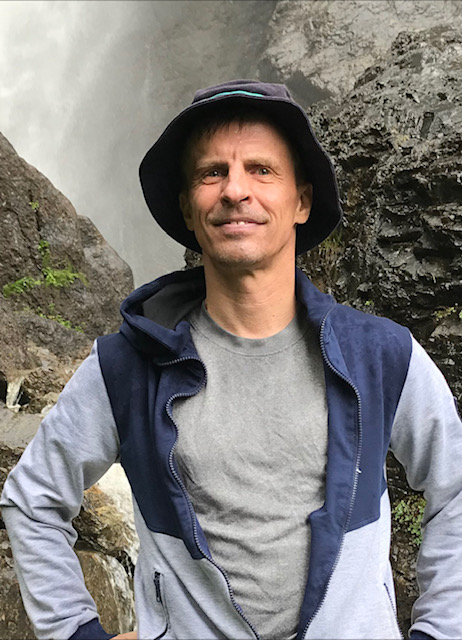 Максим Мясников