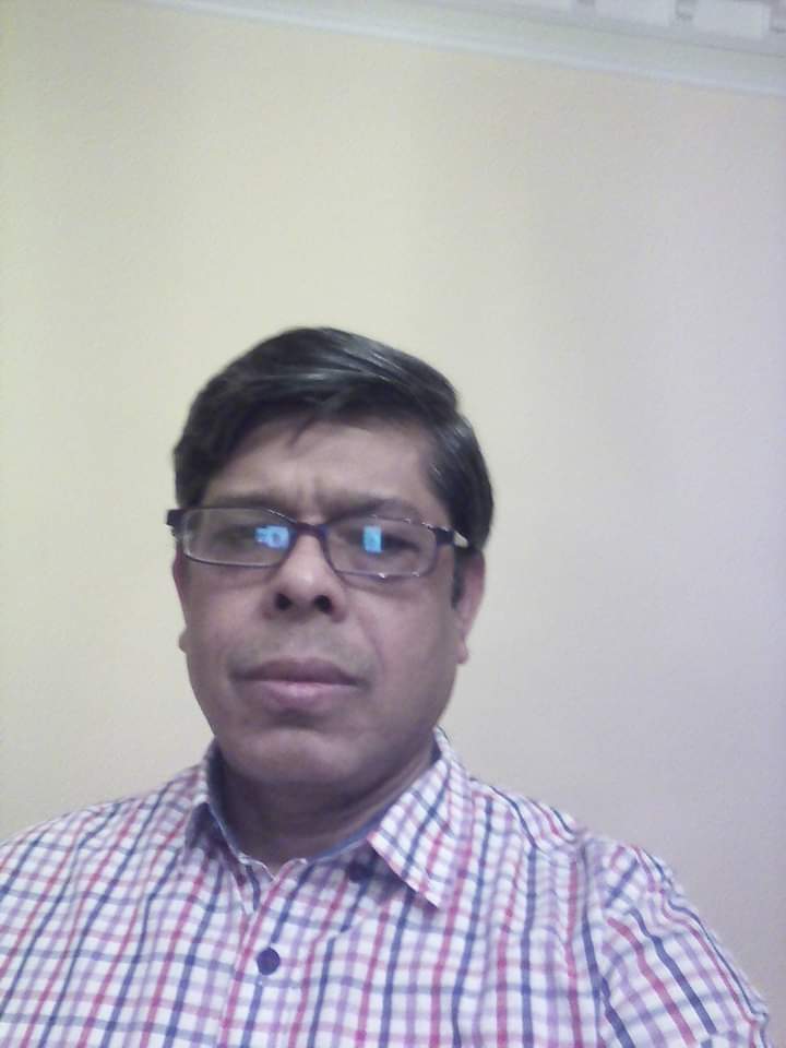 ����� ����