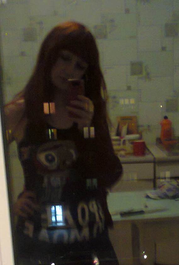 ���� ���