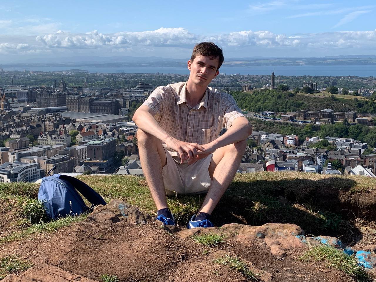 ��� ����