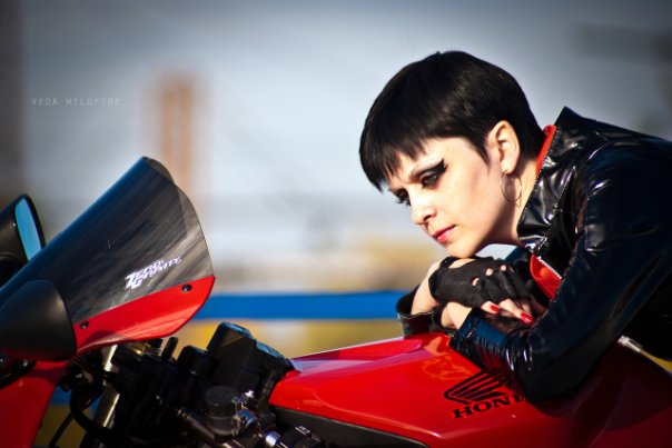 Леся Викторова