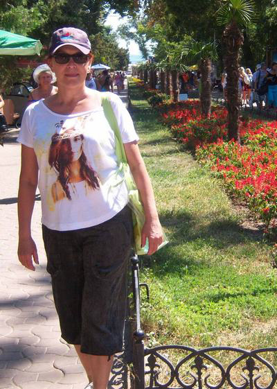 ����� ���