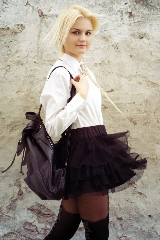 �������