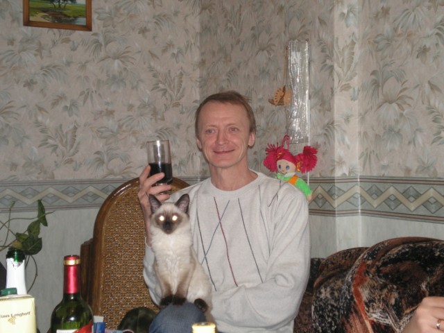 �������