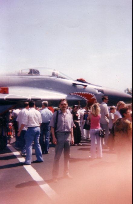 Дмитрий Шадов