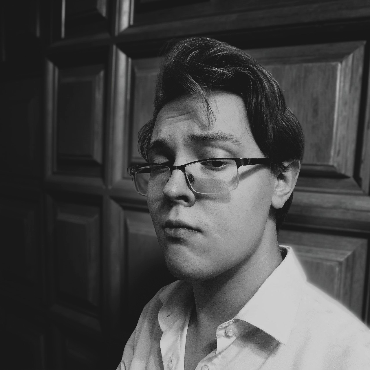 Григорий Ломакин