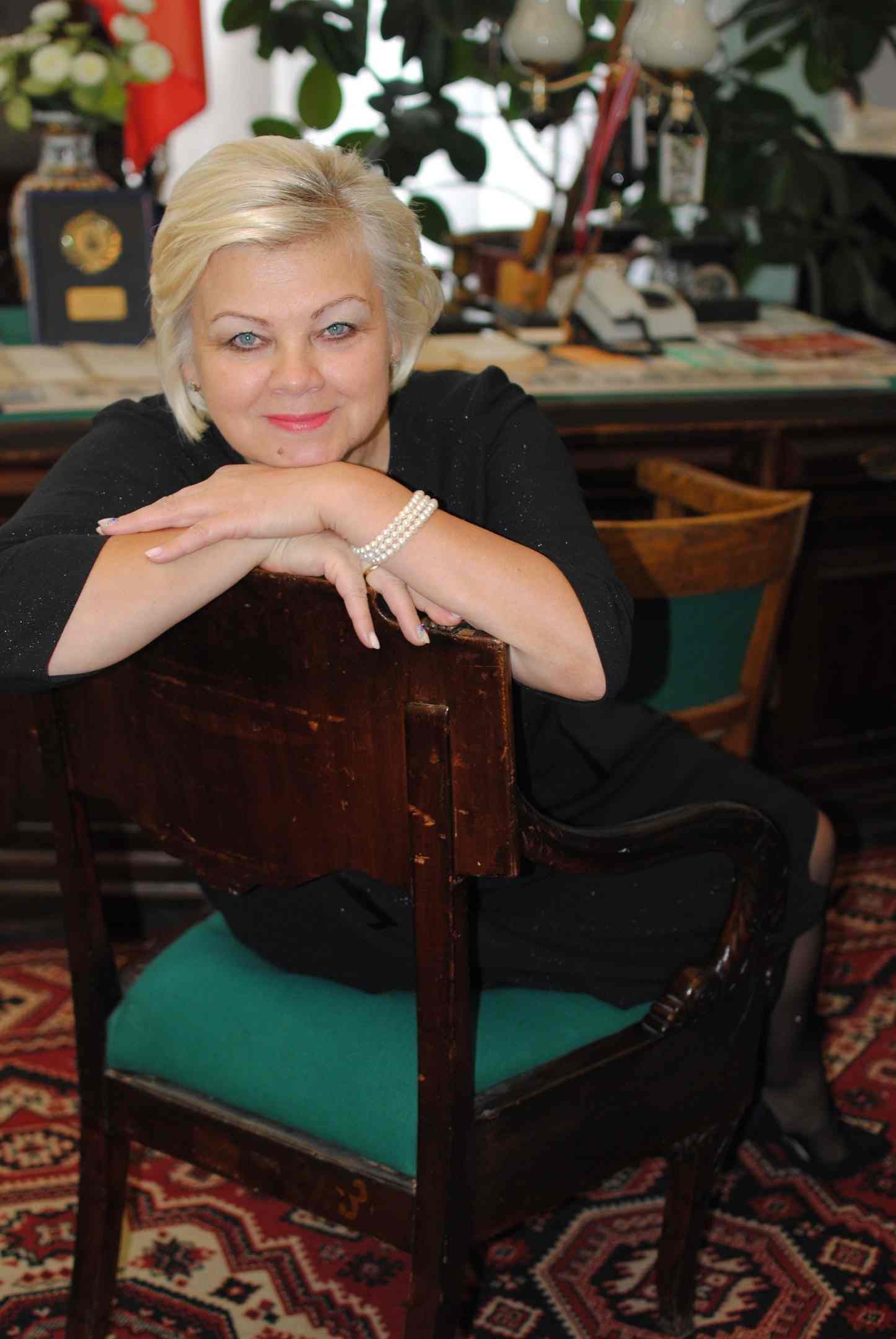 ������ ������