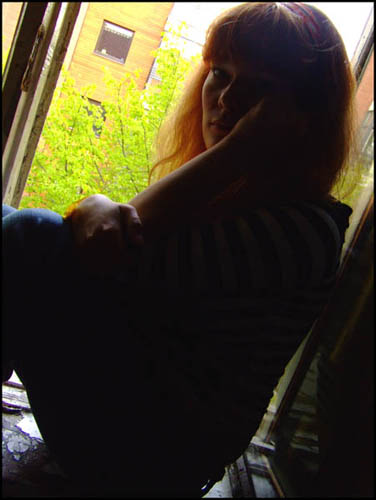 �������