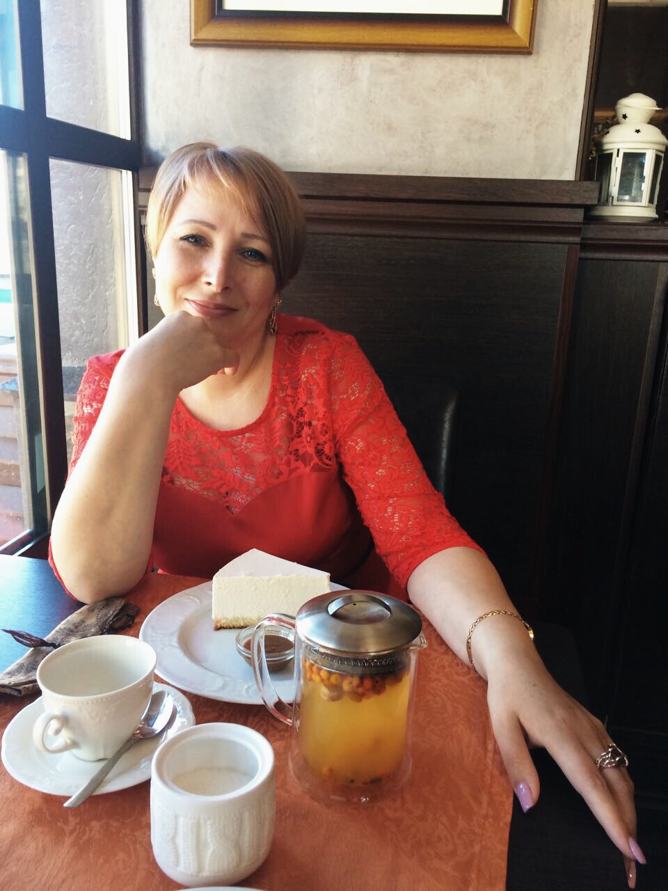 �������