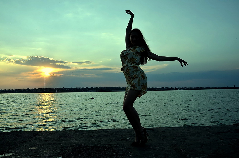 Юлия Сустова