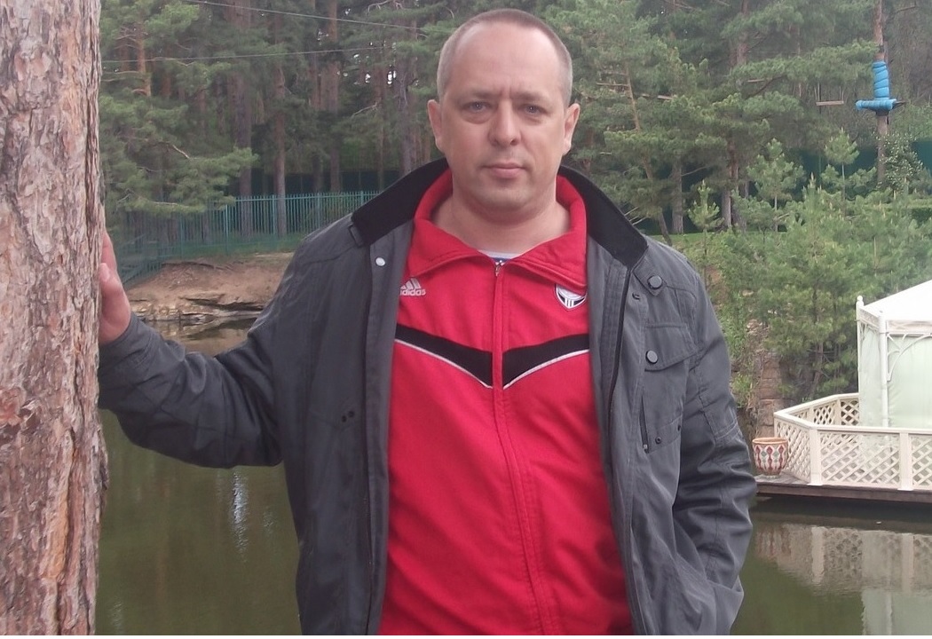 Александр Устиновский