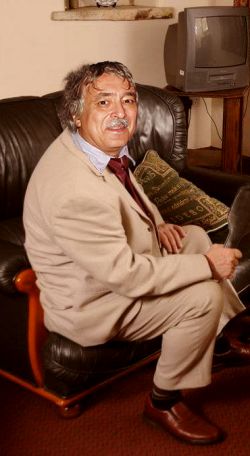 ������ ���