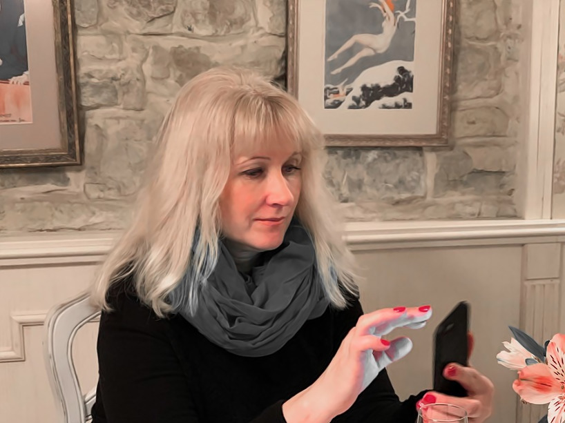 ������ ��