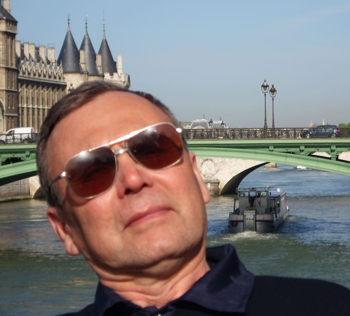 ������ 42