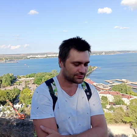 ����� ���