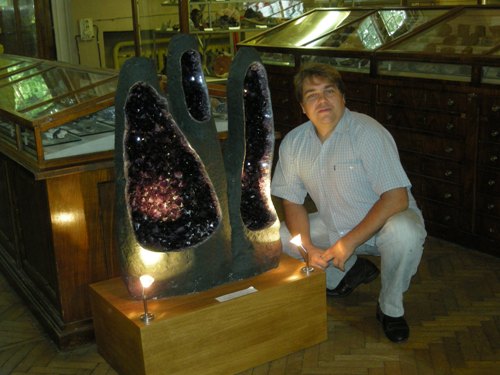 ����� ������