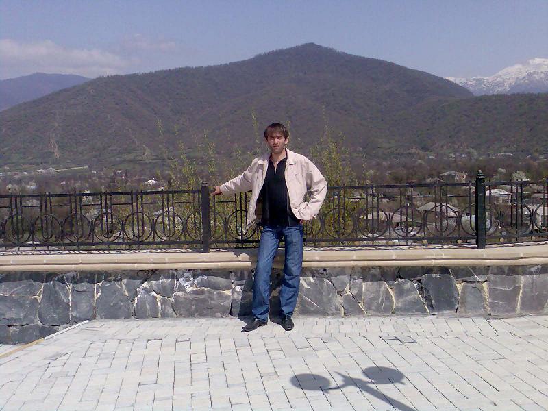 Сеймур Ханаев