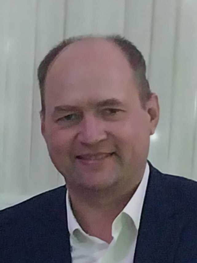 Юрий Рин