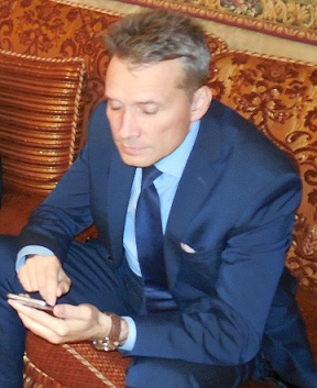 ���� �����